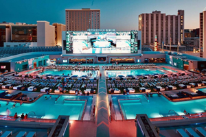 Stadium Swim