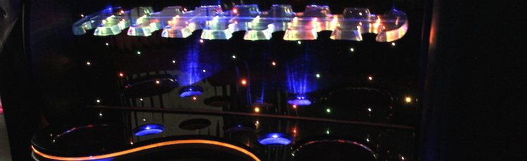 25 Passenger SUV Limo Bar