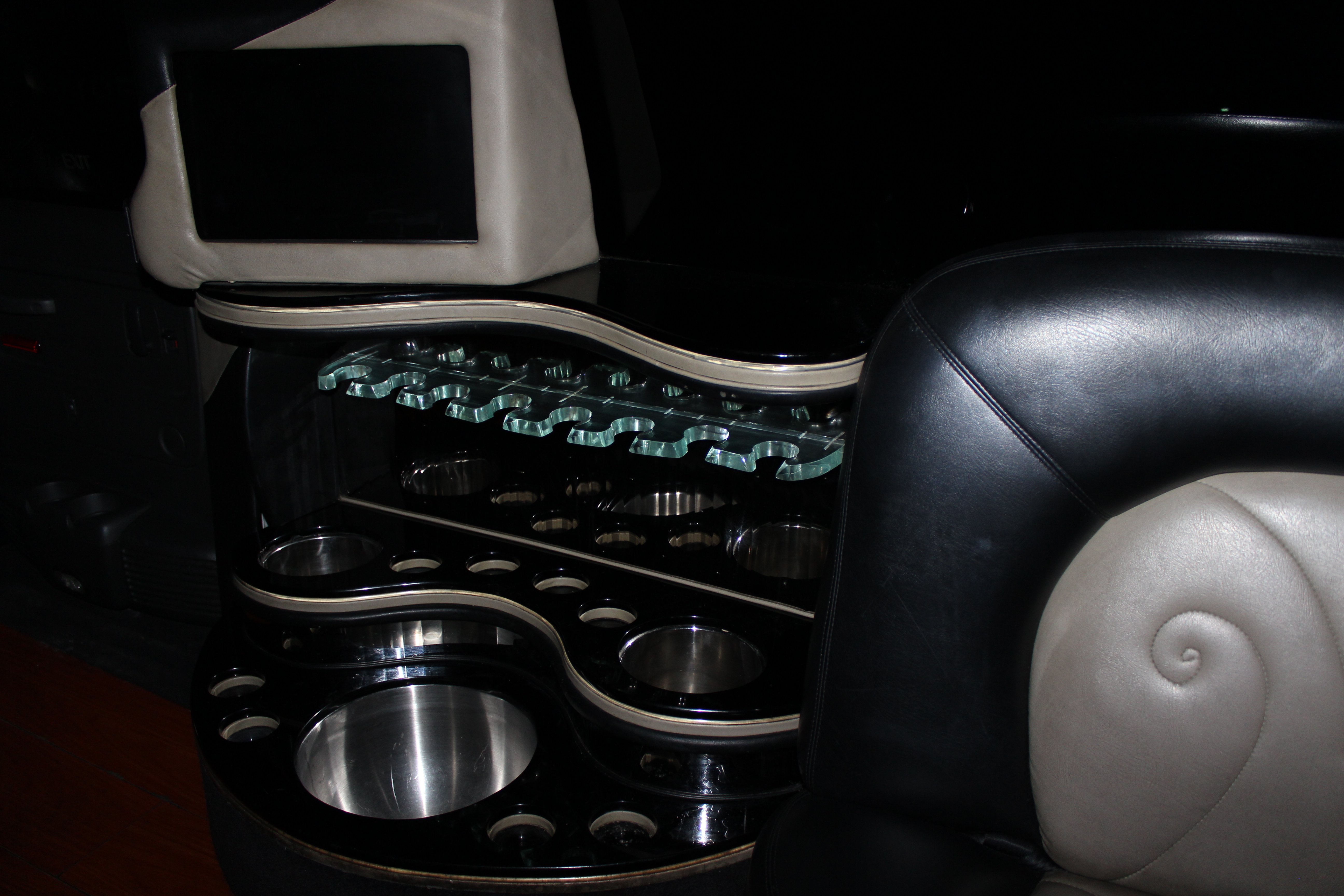 25 Passenger Screen